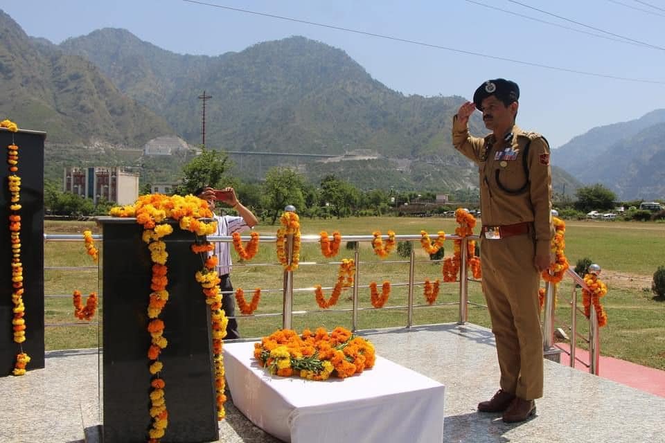 DGP visits Reasi, Presides over officers meeting, interacts with Jawans : Inaugurated different facilities.