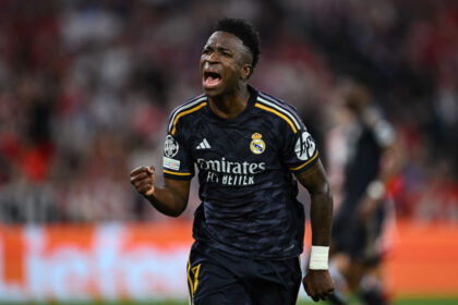 Soccer-Vinicius Jr’s double earns Real Madrid 2-2 draw at Bayern in thriller