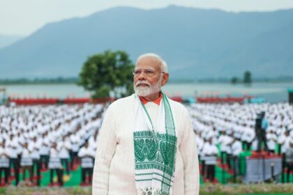 PM Modi Adorns Assam’s Gamosa At Yoga Event In Srinagar, Union Minister Sarbananda Sonowal Expresses Gratitude