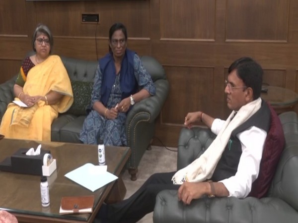 In the lead-up to the Paris Olympics 2024, the newly appointed Union Minister for Youth Affairs and Sports, Mansukh Mandaviya, held a review meeting on Thursday in New Delhi to discuss India’s preparations. This marked the first meeting between the Sports Minister and the President of the India Olympic Association (IOA), PT Usha. Several key figures attended the meeting, including Sports Secretary Sujata Chaturvedi, Director General of the Sports Authority of India Sandip Pradhan, and Minister of State for Sports Raksha Khandse. Following her discussion with Mansukh Mandaviya, PT Usha said, “I am delighted that they are keen to learn about the IOA and our preparations for Paris. We will maintain regular contact and aim to have weekly meetings.” The Paris Olympics are scheduled to take place from July 26 to August 11. India will try to outdo their all-time best tally of seven medals, including a gold, which they achieved in the 2020 Tokyo Olympics. In the Paralympics, India will try break its record of 19 medals, including five golds, set at the 2020 Tokyo edition.