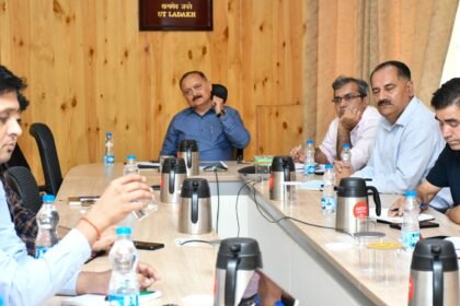 Advisor Ladakh Dr Pawan Kotwal Chairs Meeting on Pashmina Spinning Machines and Subsidy Schemes