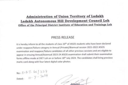 Office of the Principal District Institute of Education and Trainings Leh inform to all the students of class 10th of JKSOS students