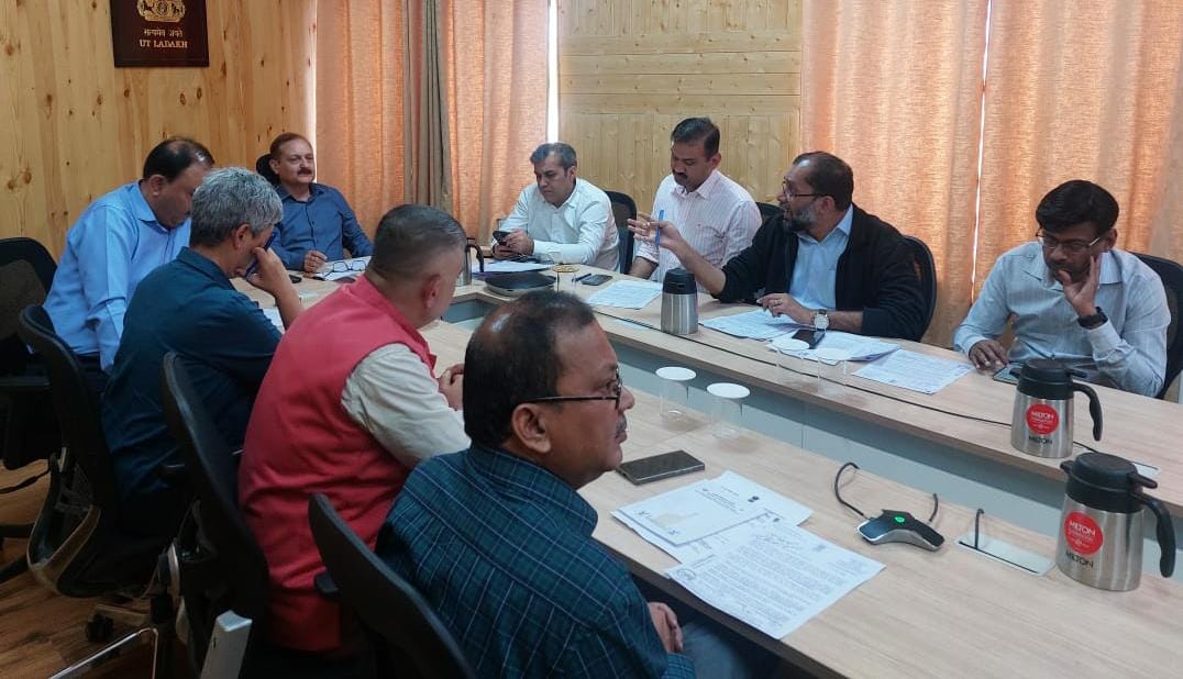 Dr Pawan Kotwal convenes meeting to discuss preparations for ‘Har Ghar Tiranga’ campaign