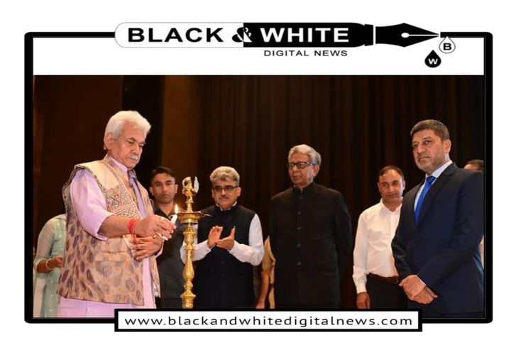 Lt Governor Addresses Kisan Unnati Sammelan, Dedicates 500 Kisan Khidmat Ghars (KKGs) to Farmers of Jammu Kashmir