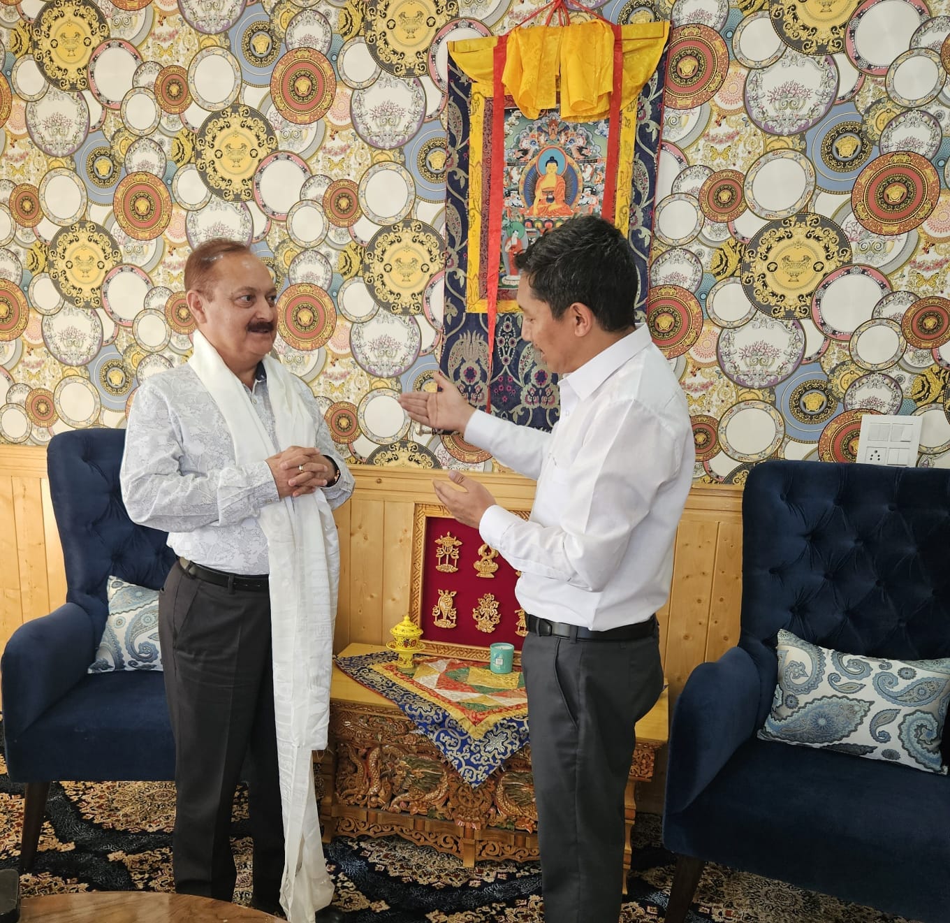 Former MP Jamyang Tsering Namgyal Expresses Gratitude to UT Administration Ladakh for Creation of Five New Districts