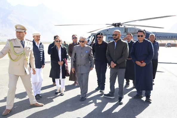 Press Release: Hon'ble Lt. Governor Brig [Dr] BD Mishra [Retd] and First Lady Smt Neelam Mishra visit Nubra Sub-Division