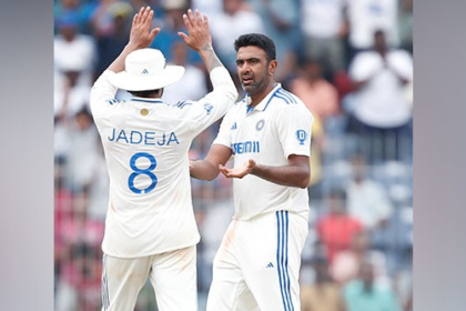 Ashwin’s Triple Strike Leaves Bangladesh Struggling In 515-Run Chase