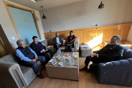 New Districts Committee Members held their first meeting