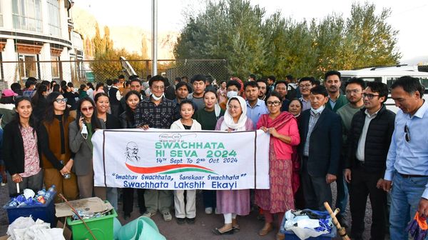 Swachhata Hi Seva campaign held at Civil Secretariat Leh