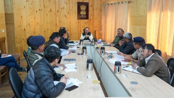 Make driving schools proper functional, says Advisor Ladakh while discussing Supreme Court committee of Road Safety Act recommendations