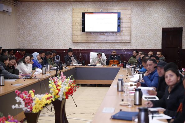 New Districts Committee holds meeting with District Officers of Leh District