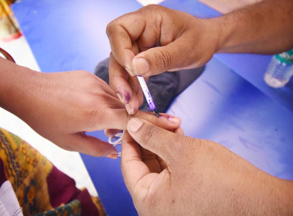 Jharkhand Assembly Elections: 46.25 Percent Voter Turnout Recorded Till 1 Pm In The First Phase