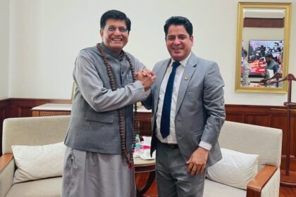 Nepal’s Industry Minister Bhandari Meets India’s Piyush Goyal To Attract Indian Investment