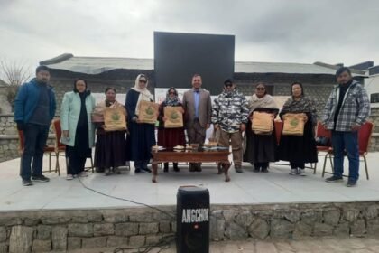 Leh, December 7, 2024: In a step towards ensuring environmental sustainability Ladakh Pollution Control Committee Leh (LPCC) organised an awareness programme on Plastic Waste, e-Waste and Solid Waste Management Rules.