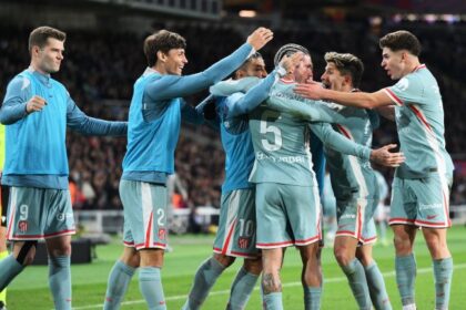 Atletico Go Top As Late Sorloth Goal Earns Dramatic 2-1 Win At Barcelona