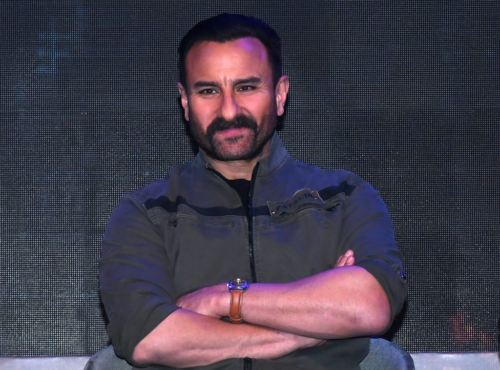 Mumbai Cops Intensify Manhunt, Get Footage Of Intruder Buying Headphones After Attack On Saif