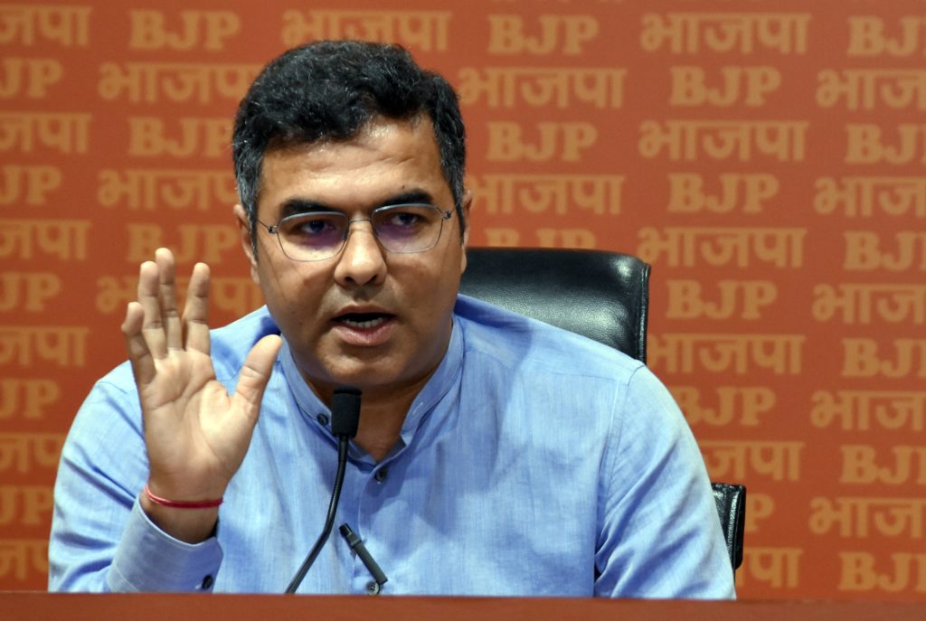 Parvesh Emerges Giant Killer By Defeating Kejriwal; Sisodia Also Loses In Jangpura