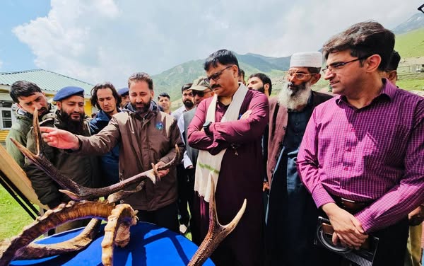 J&K Forest Department to undertake several initiatives along the Mughal Road aimed at enhancing pilgrim infrastructure at Pir Ki Gali and promoting environmental conservation.