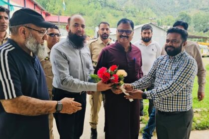 Reviewing progress on Parnai Hydro Power Project at Buffliaz Surankote, Jal Shakti Minister Javed Ahmed Rana advocated prioritising people’s rights over their water resources, emphasising sustainable utilization and community engagement. He said JK Government aims to enhance energy security, self-sufficiency, promote economic growth & improve living standards of people in Poonch.