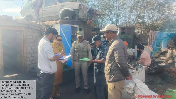 Following the circulation of a viral video depicting open burning in the Agling area, Ladakh Pollution Control Committee (LPCC), in collaboration with Ladakh Police, conducted a swift inspection. The inspection resulted in an immediate fine of ₹25,000 being imposed on the spot for the violation.
