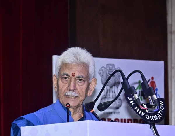 Inaugurated mass distribution drive of aids & appliances for Divyangjan, earlier today. Initiative by Directorate of Social Welfare, Jammu under two key centrally sponsored schemes RVY & ADIP aims to improve lives of senior citizens with disabilities & to empower Divyangjan.