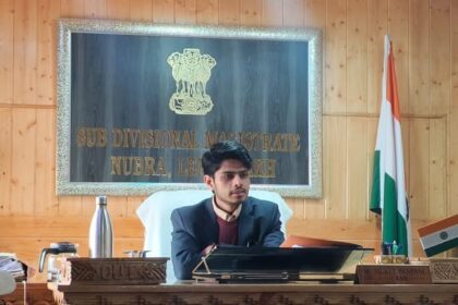 Sub-Divisional Magistrate Nubra Conducts Meeting with Hotel Association Nubra on Tourism-Related Issues