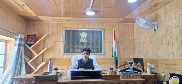 Press Release Nubra, June 11, 2025: Sub-Divisional Magistrate Nubra, Mukul Beniwal IAS convened a meeting with Camel Association Nubra to discuss the safety and well-being of Bactrian camels in the Nubra region at SDM Office Complex Diskit today on 11 june.