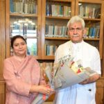 Prof. Nilofer Khan, Vice Chancellor, University of Kashmir called on Lieutenant Governor Shri Manoj Sinha, today.