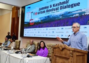 Omar Abdullah Urges Unified Push to Revive J&K as Top Tourist Destination