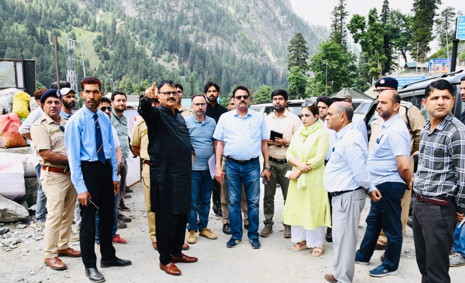 Minister Javed Ahmed Rana Reviews Yatra Arrangements at Manigam, Baltal & Domail Camps