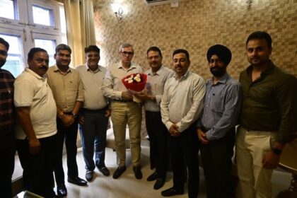 Chief Minister Omar Abdullah today met several delegations and individuals at the Public Outreach Office in Jammu and listened to a wide range of issues and sector-specific demands.