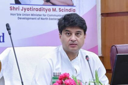 PM Modi To Launch Swadeshi 4G (5G-Ready) Network, 98,000 Mobile Towers Nationwide: Jyotiraditya Scindia
