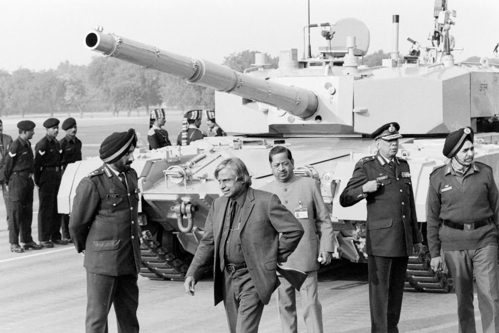 PM Modi Pays Tribute To Abdul Kalam, Calls Him A ‘Rashtra Ratna’