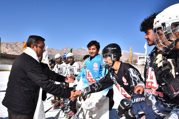 Housing & Urban Development Department Organises Roller Hockey Exhibition Match at STP Park, Agling Leh under the Commemoration of 150 Years of Vande Mataram