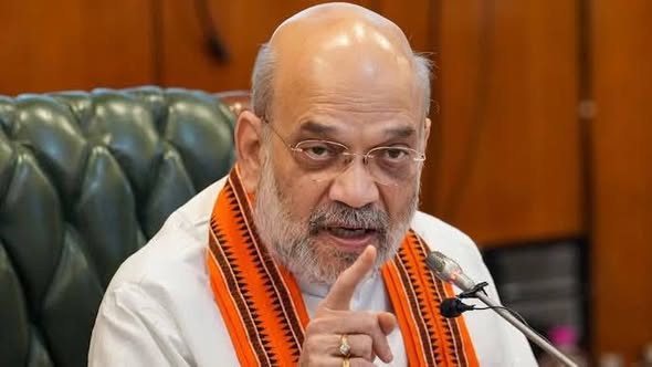 Union Home Minister Amit Shah spoke with Delhi Police Commissioner after incident. Teams from the NSG, NIA, and forensic department rushed to spot.