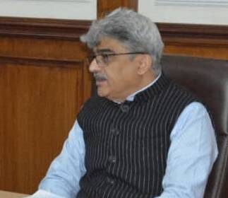 Chief Secretary Atal Dulloo chaired a high-level meeting to review implementation of electronic road safety enforcement across J&K.