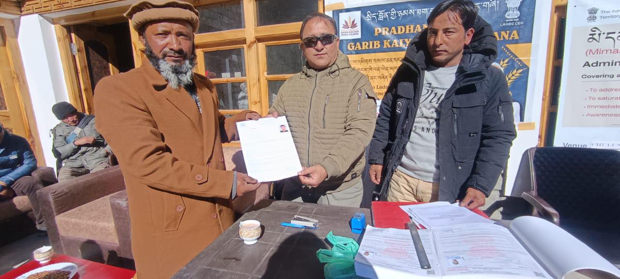 Mimang-si-rJabstogs “Administrative at Your Doorstep” Camp Held at Chulungka Nubra.