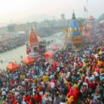 Devotees Take Holy Dip In Rivers On Kartik Purnima; Varanasi Ghats Ready For Dev Deepawali