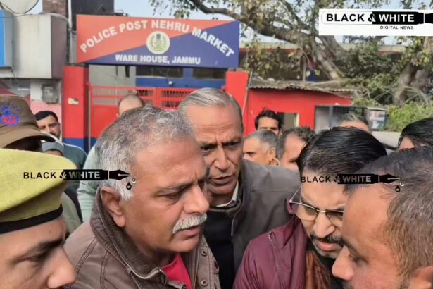 Warehouse Jammu Me Police Aur Labour Issue Ko Deepak Gupta Ne Hal Karwa Diya