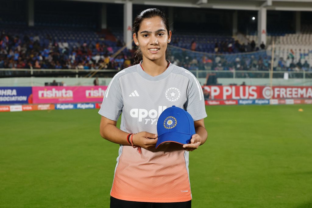 Nervous Before National Anthem But Pleased With Debut Performance: Vaishnavi Sharma