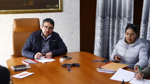 A meeting on the Aspirational Block Programme was chaired by Shri Tsewang Gyalson, Chief Planning Officer (CPO), Leh, on 9 January 2026 at the Video Conferencing Room, DC Office, Leh.