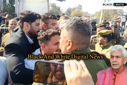 CM Omar Abdullah Sahab Humse Darta Hai Police Ko Aage Karta Hai CM Sahab Aap Kursi Chod Do