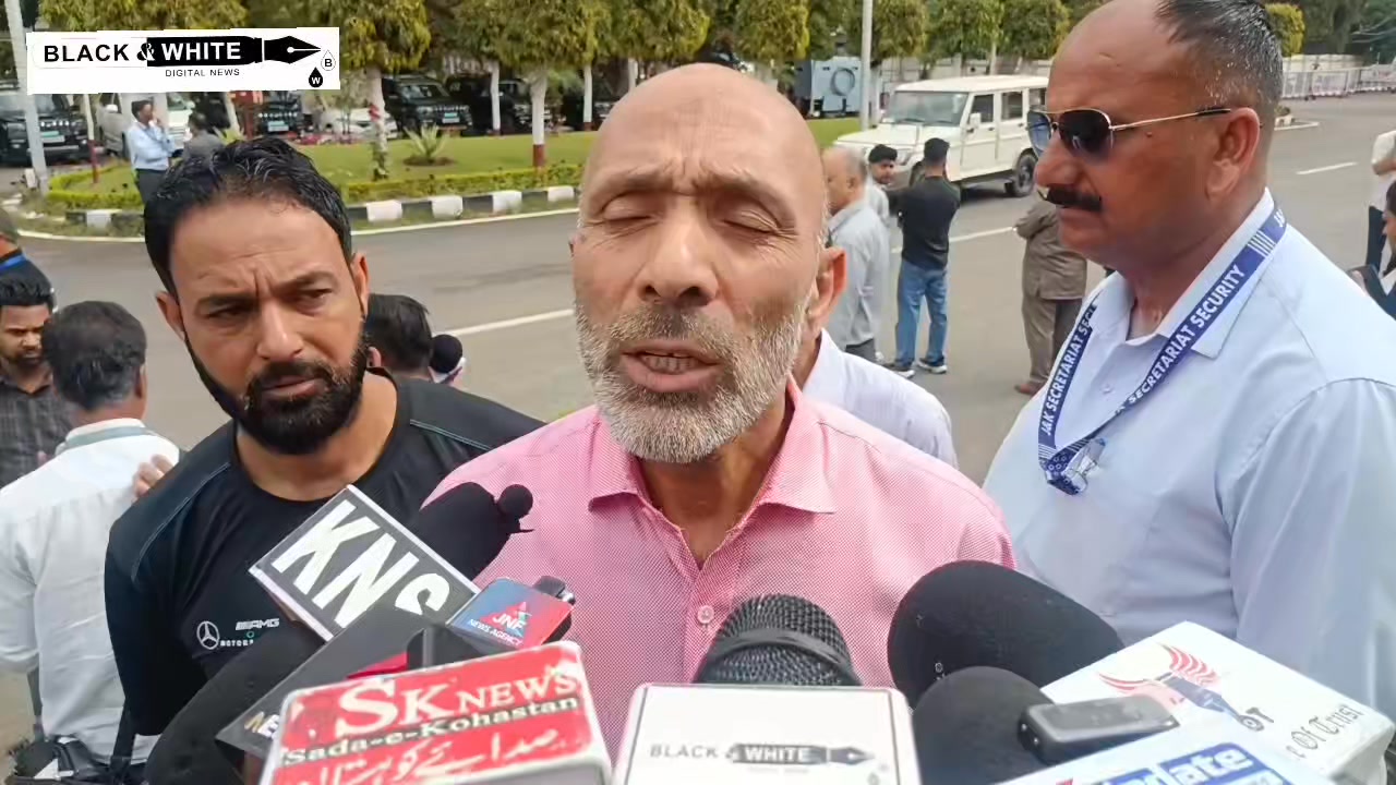 Deputy CM Surinder choudhary Ko Logon Ki Fikar Hoti Wo Kam Krte Kisi Par Ilzam Nhi Lagate MLA Sheikh Khurshid