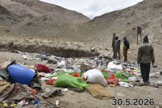 On the directions of Hon’ble @lg_ladakh Shri Vinai Kumar Saxena, an extensive cleanliness drive is underway across #Leh city to make it clean, organised and aesthetically appealing.