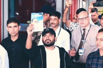 Cockroach Janta Party (CJP) founder Abhijeet Dipke, who landed in Delhi , called on the group supporters to assemble directly at the Jantar Mantar for a planned agitation, stating that the Delhi Police have granted permission for the protest.