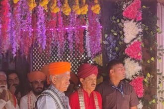 Visited Mata Kheer Bhawani Temple in Ganderbal today to celebrate Jyeshtha Ashtami and pray for the peace & prosperity of all.