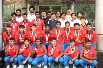 Mandaviya Felicitates India’s U-18 Hockey Teams After Asia Cup Success