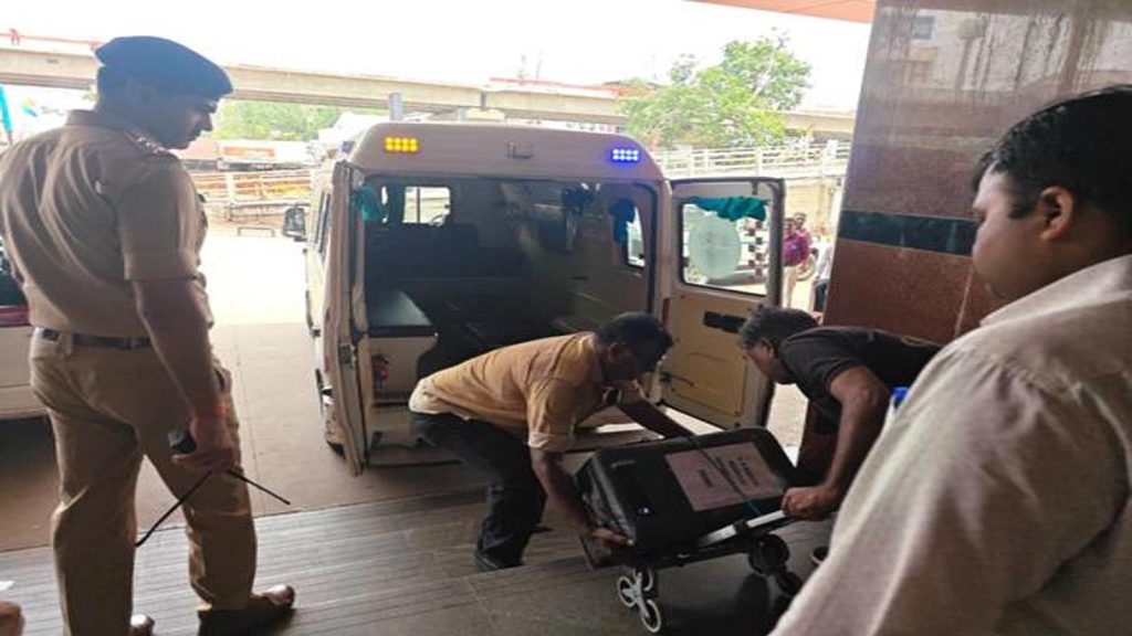 Indian Railways Transports India’s First Live Donor Heart By Train, Vande Bharat Completes Life-Saving Mission