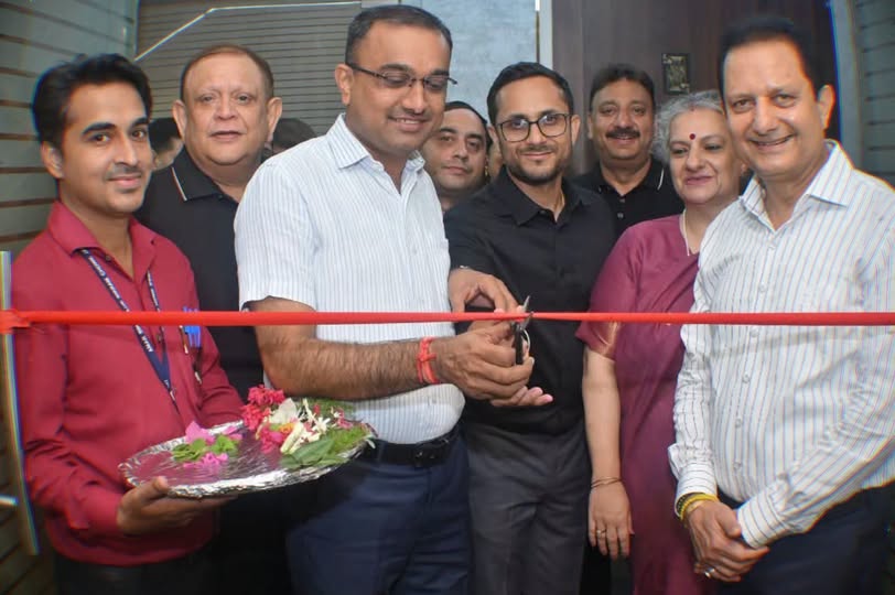 The Third Meeting of the Executive Committee of Amar Singh Club, Jammu, was held today under the guidance of the Vice President of the Club, Shri Ramesh Kumar, IAS, Divisional Commissioner, Jammu.