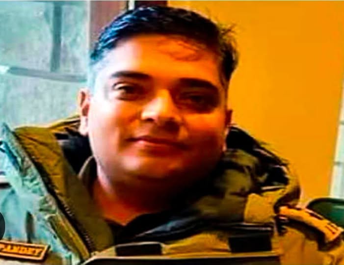Gallantry Medal Conferred on DIG Rajiv Pandey, IPS